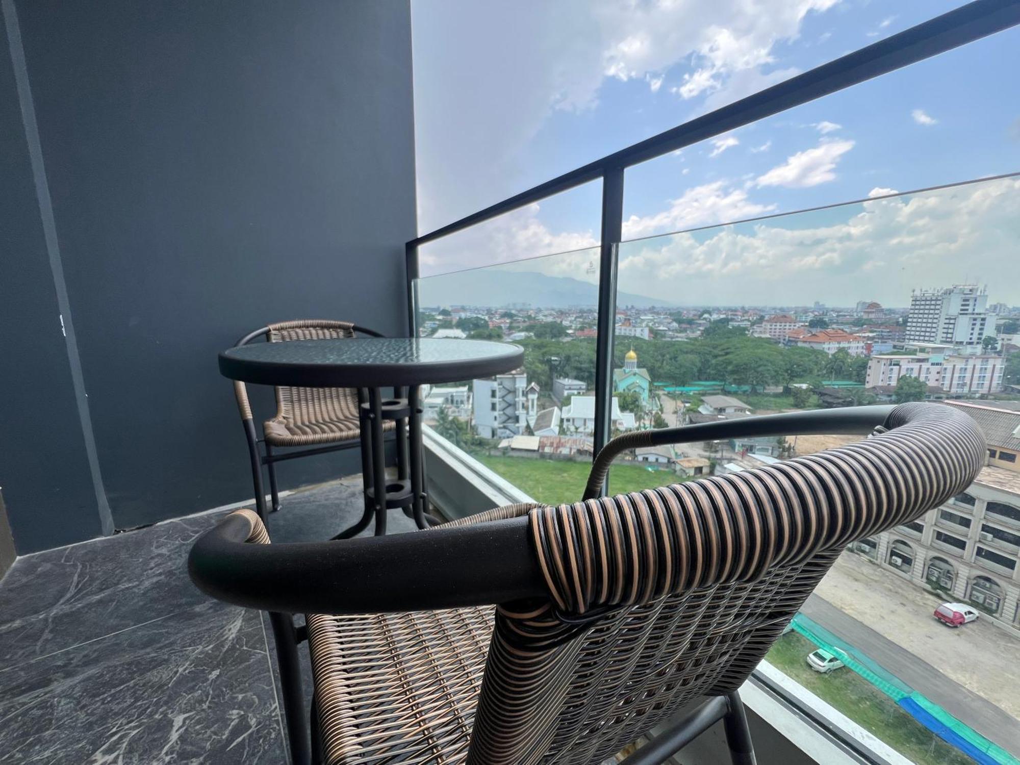 The Astra Sky River Condo Chiang Mai Eksteriør bilde
